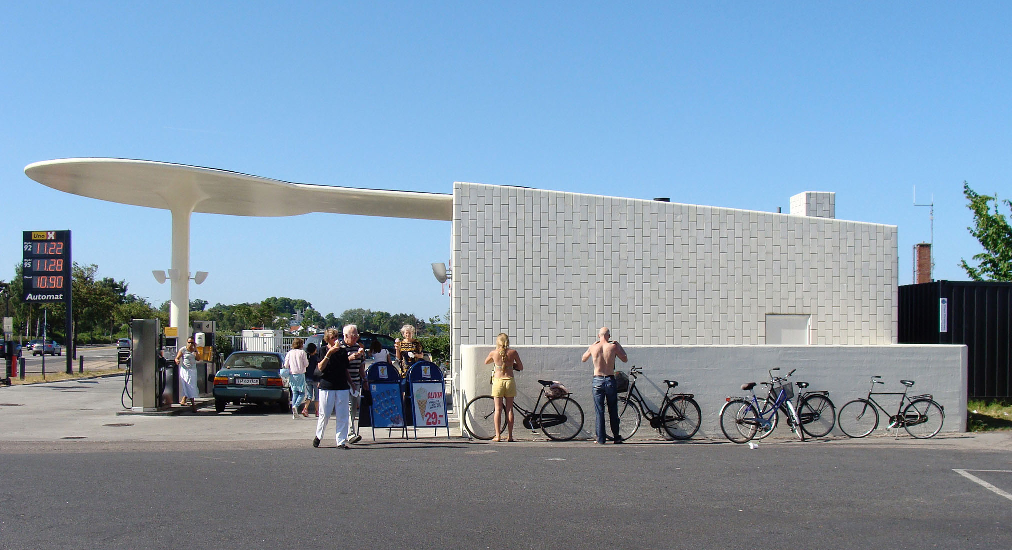 www.archipicture.eu Arne Jacobsen Texaco Service Station